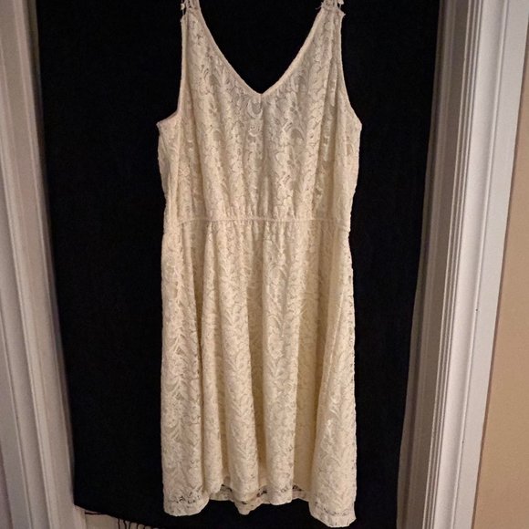 NWT Smart Set Canada Floral White Sleeveless Dress Size L - Picture 5 of 5